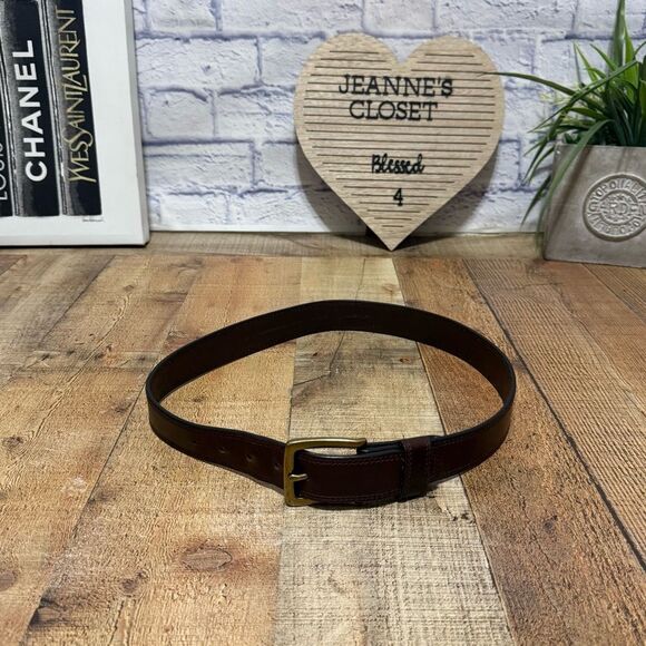 CARHARTT MENS LEATHER ENGRAVED BUCKLE BELT
Size 34 - Picture 1 of 14